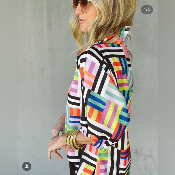 Emily McCarthy Poppy Top, Geometric Print, Small EUC - Picture 2 of 6